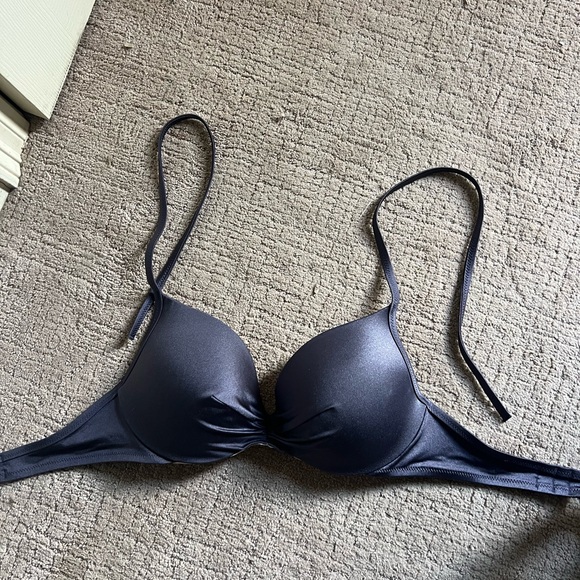 Shade and Shore Bikini Top 36 C - Picture 1 of 4